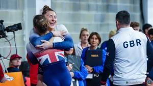 final syn tra w sfe07561 copia simone ferraro ph copia